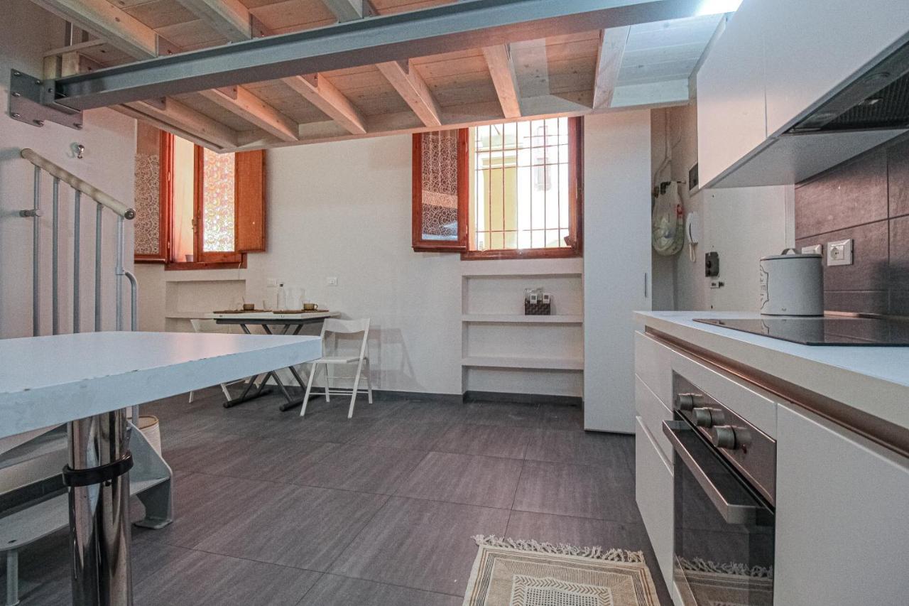 San Pietro Apartment Болонья Экстерьер фото